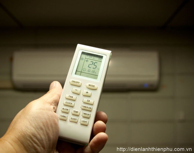 Hướng dẫn cách sử dụng điều khiển điều hòa tiết kiệm điện