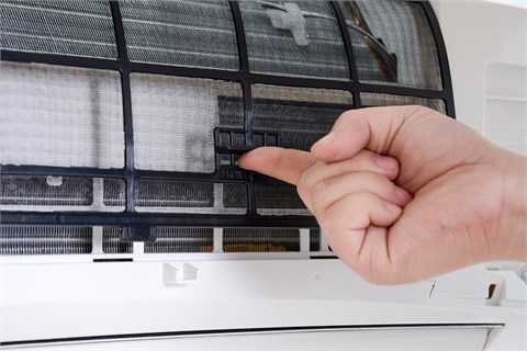 Tại sao Điều hòa Panasonic báo đèn đỏ