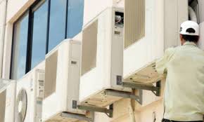 Đội ngũ thợ sửa điều hòa có kinh nghiệm sửa chữa từ 5 -10 năm tay nghề cao tho sua dieu hoa trách nhiệm tay nghề cao uy tín sửa chữa bách khoa